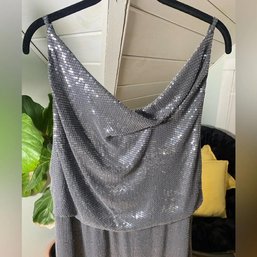 Robert Rodriguez Gunmetal Gray Sequin Silk Open Back Mini Dress Size 6 - Picture 4 of 12